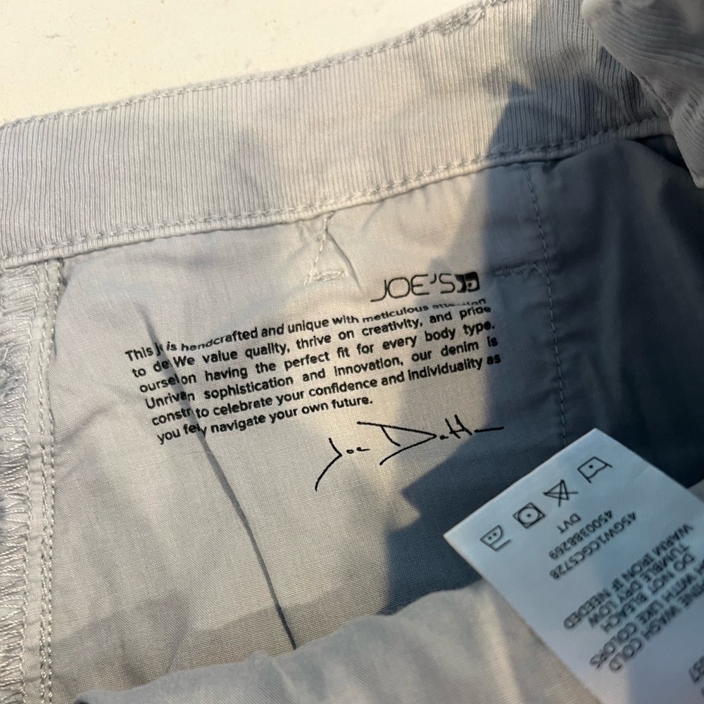 JOE’S JEANS Stone High Rise Cargo Skirt With Asymmetrical Hem Detail - Picture 8 of 9